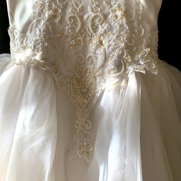 PRICE DROP!❤️Wedding dress + veil! exquisite detail to design your own gown!!! - Picture 11 of 12